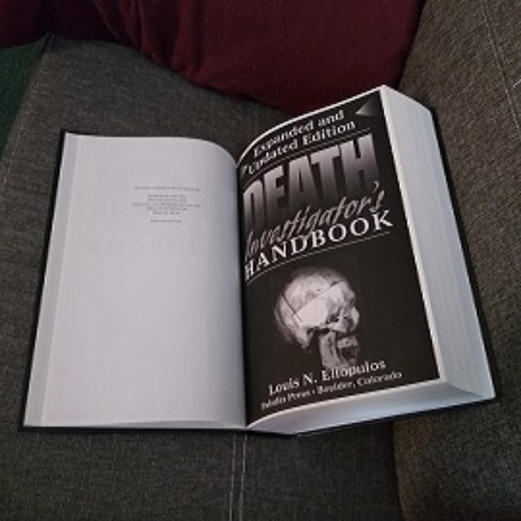 ***SALE PRICE!!*** Death Investigator's Handbook (Expanded & Updated Edition) - Picture 5 of 13
